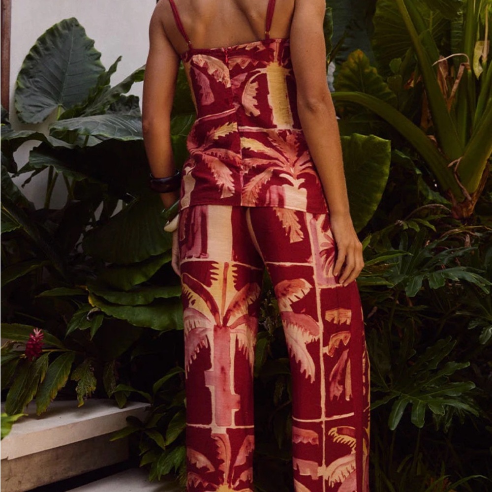 Tropical Red Wide-Leg pants and top set with Palm Print - Picture 2 of 6